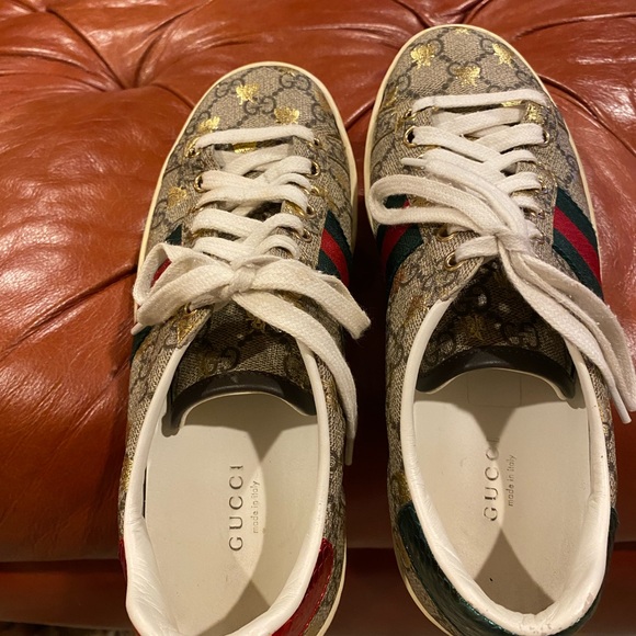 Beige/Ebony GG supreme canvas with gold bee print . Green and red web detail. - Picture 5 of 7